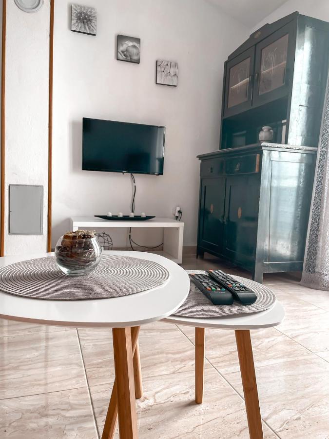 פודגורה Apartman Gabrijel מראה חיצוני תמונה