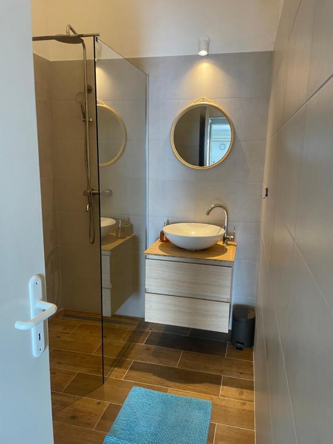 פודגורה Apartman Gabrijel מראה חיצוני תמונה