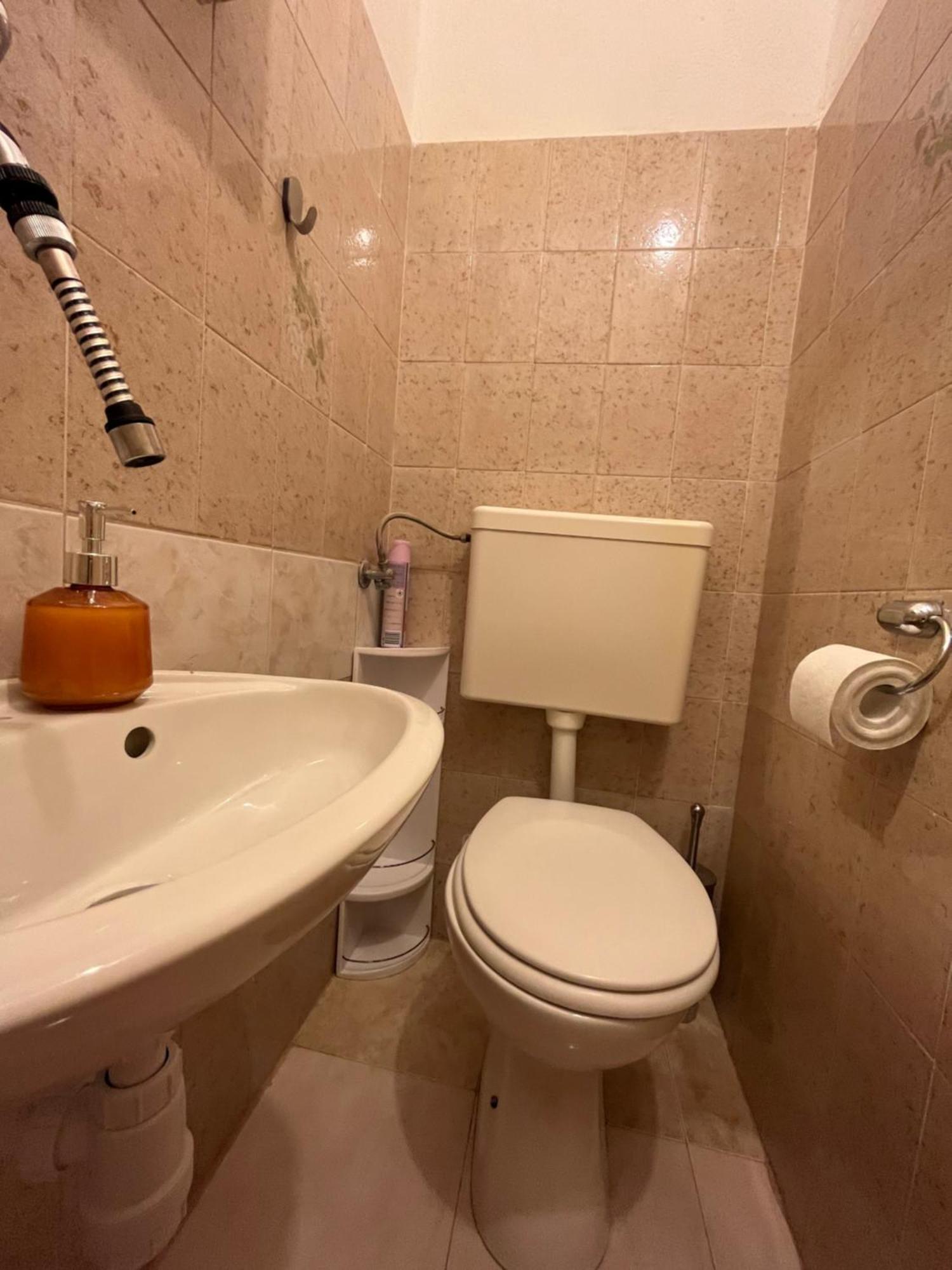 פודגורה Apartman Gabrijel מראה חיצוני תמונה
